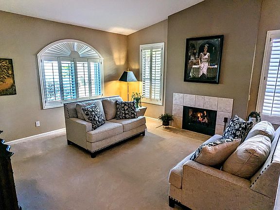 5th image of 38267 S Granite Crest Dr