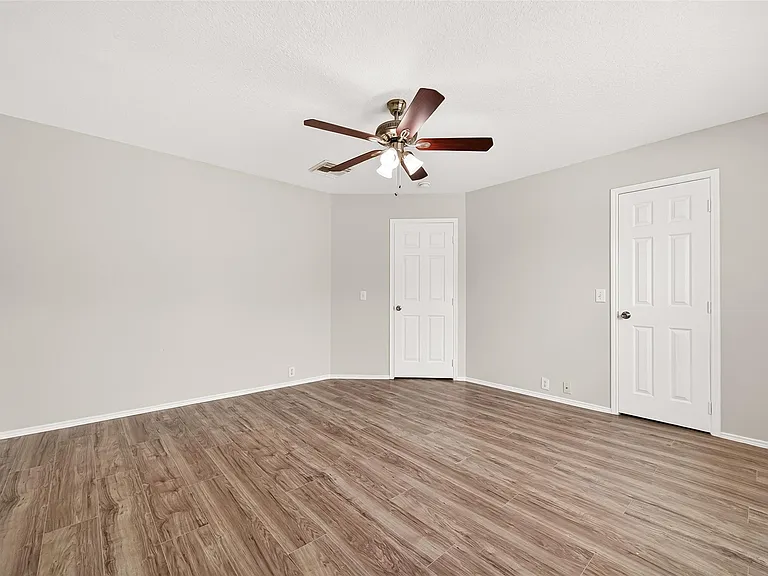 15007 Sugar Sands Dr — Photo 36