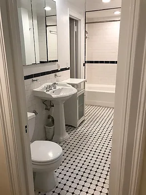 Rented by Paulette Brown | media 9