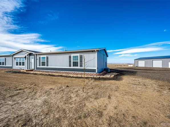 6007 County Road 77, Roggen, CO 80652