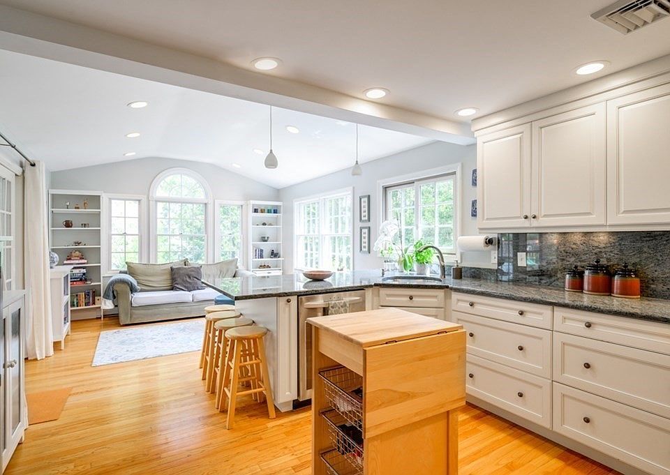 7 Carlton Rd, Marblehead, MA 01945 Zillow