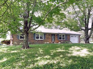 125 Hifner Rd, Versailles, KY 40383