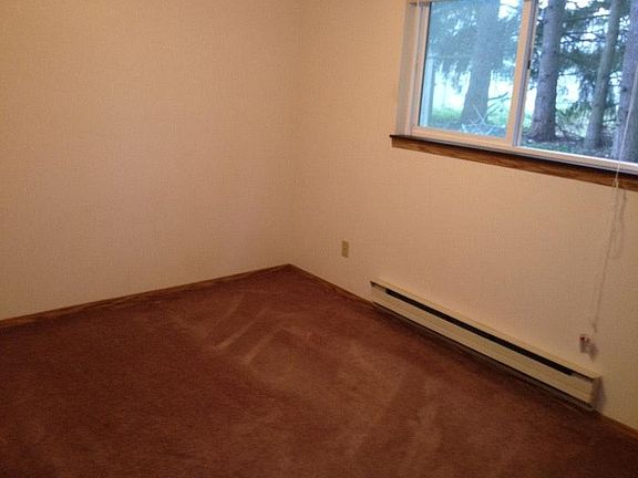 4th image of 424 161st St S Unit 8