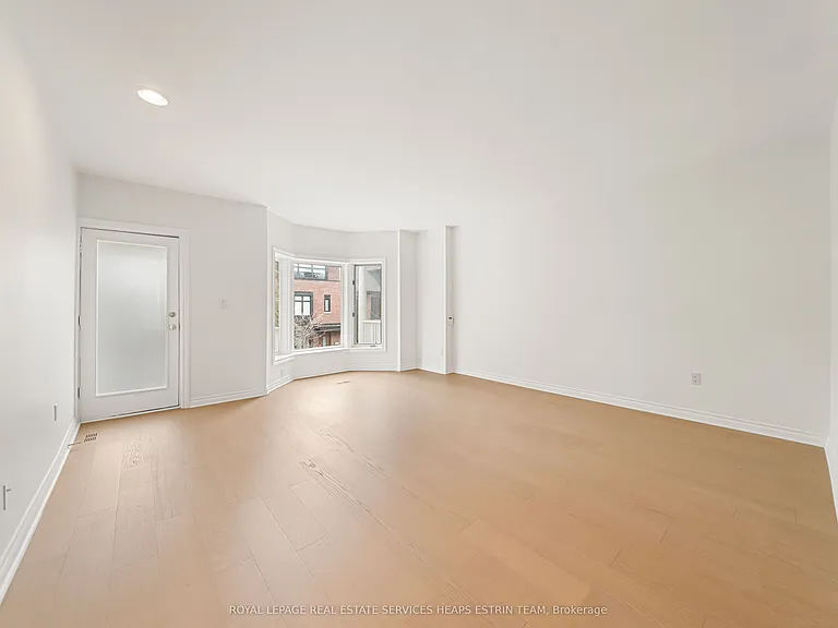 10 Gibson Ave — Photo 22