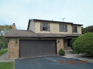 2609 Corinth Rd, Olympia Fields, IL 60461
