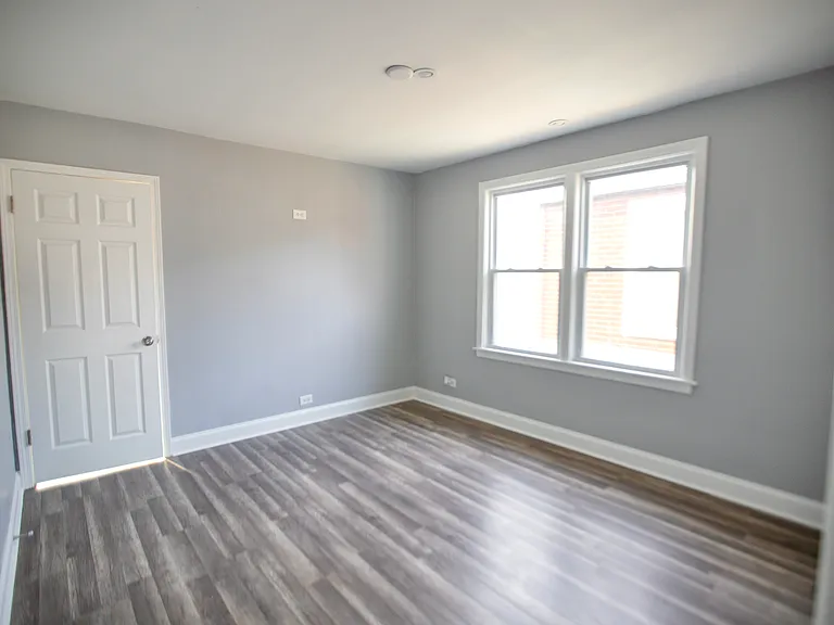 2533 Ridgeland Ave #2 — Photo 11