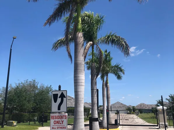 7618 Campus Cv, Sarasota, FL 34243