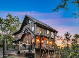 2733 Dogwood Loop Dr, Sevierville, TN 37876