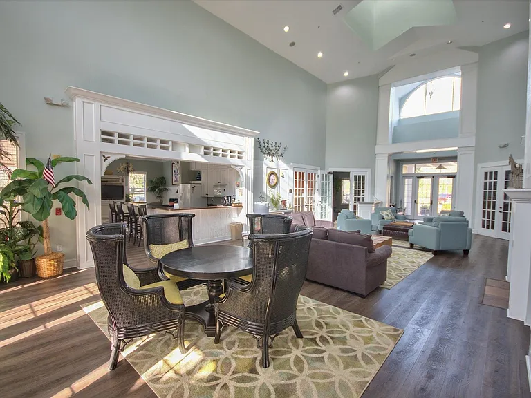 2801 Chancellorsville Dr #718 — Photo 45