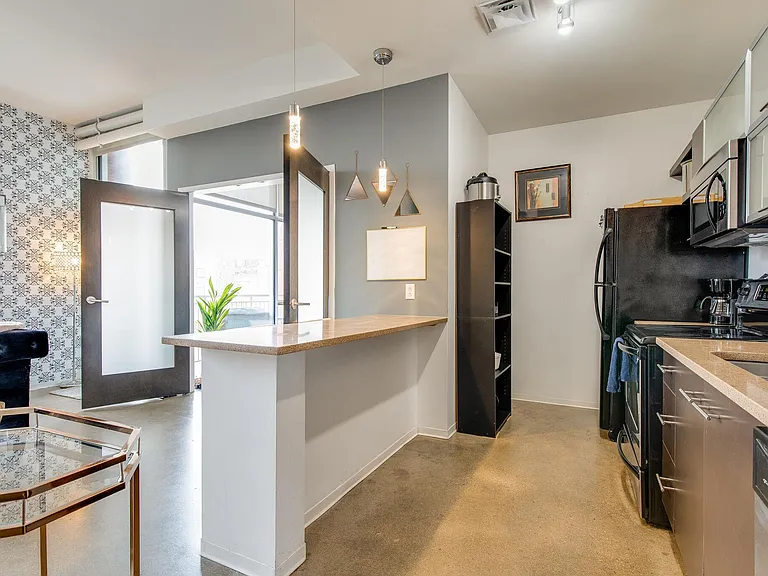 2115 Yeaman Pl #217 — Photo 9