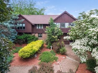 4140 Miller Rd, Ann Arbor, MI 48103