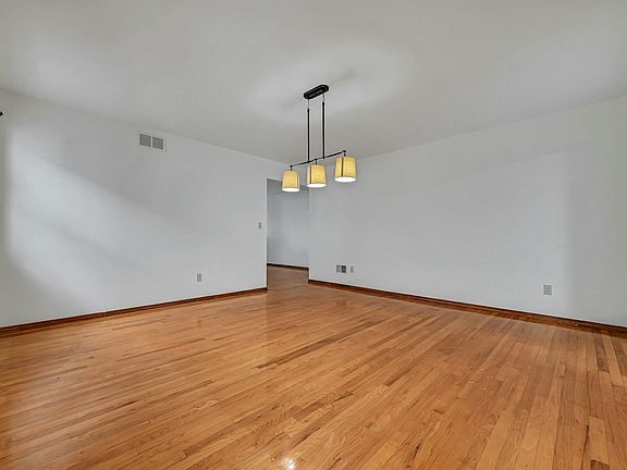 5th image of 773 1st St #1