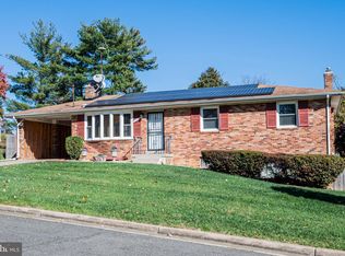 6500 Summerhill Rd, Temple Hills, MD 20748