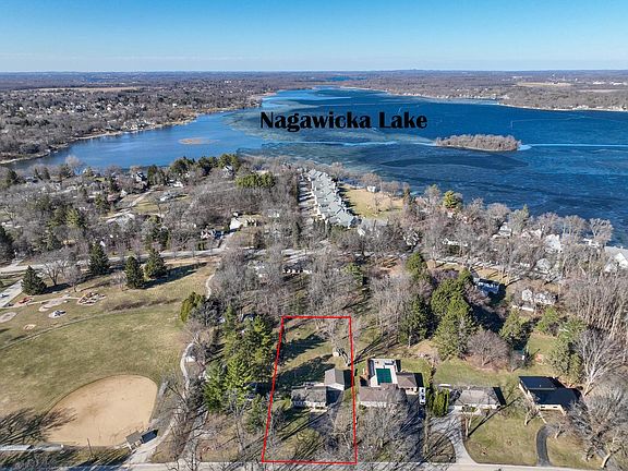 2nd image of 1213 Main STREET