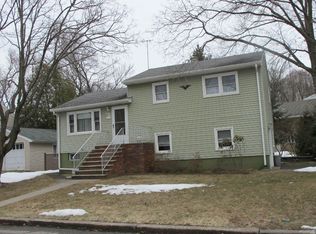 21 De Roon Ave, North Haledon, NJ 07508