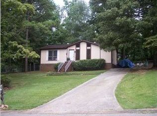 2194 Creekview Ln, Birmingham, AL 35210