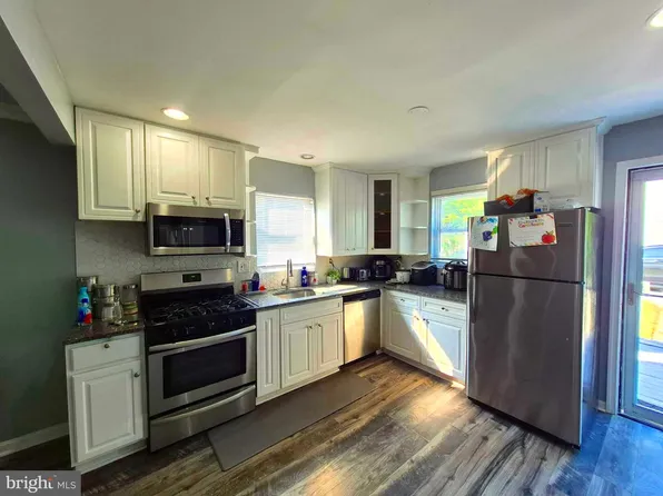 4713 Gunther St, Capitol Heights, MD 20743