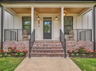 219 McCreary Hts, Dickson, TN 37055