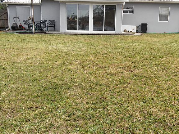 5th image of 1384 Bailey Ave