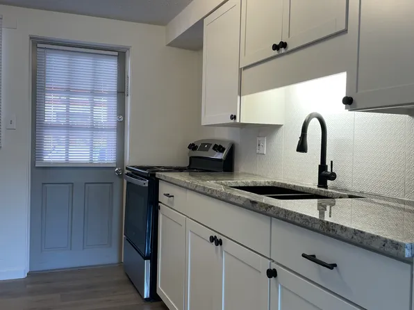 14640 64th St N, Clearwater, FL 33760