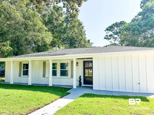 408 Powell Ln, Saraland, AL 36571
