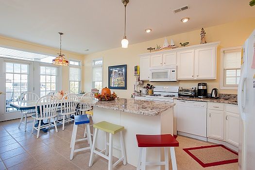5th image of 1259 Asbury Ave
