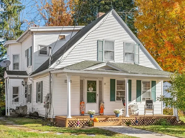 21 Elliott St, Westminster, MA 01473