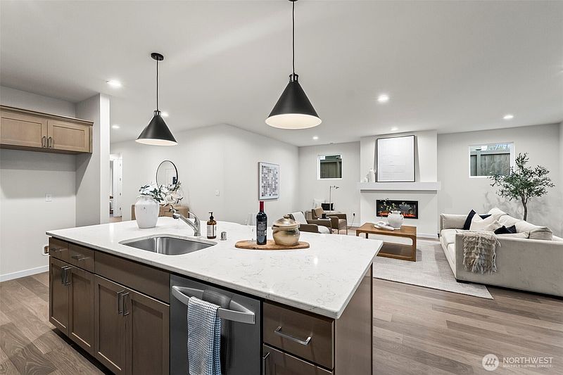 4th image of 7171 90th Street Ct E #23