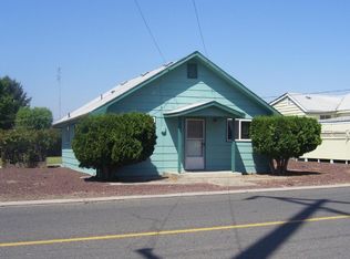 911 N 4th St, Grandview, WA 98930