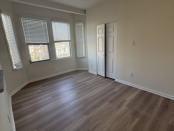 2nd image of 660 Kenyon St NW APT 7