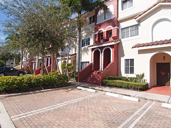 3rd image of 527 Bayfront Drive