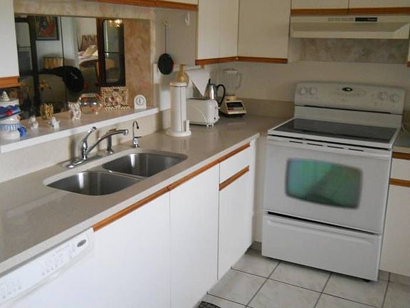 4th image of 701 SW 128th Ave APT F306