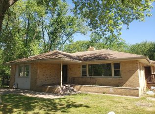 412 5th St, Spring Lake, MI 49456