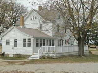 W10999 Hwy F, Fox Lake, WI 53933