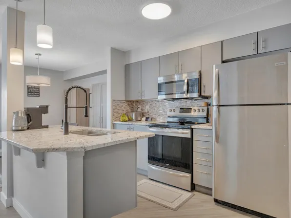 11453 Ellerslie Rd SW #110, Edmonton, AB T6W 1T3