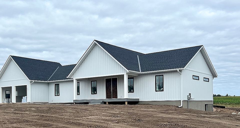 1st image of 1827 Farmview Ln