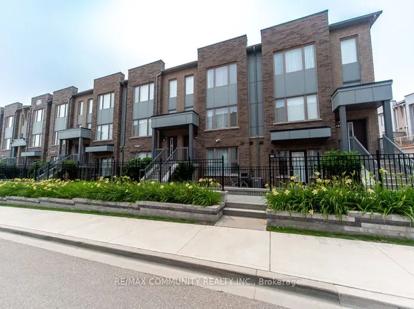 1525 Kingston Rd #103, Pickering, ON L1V 0E9
