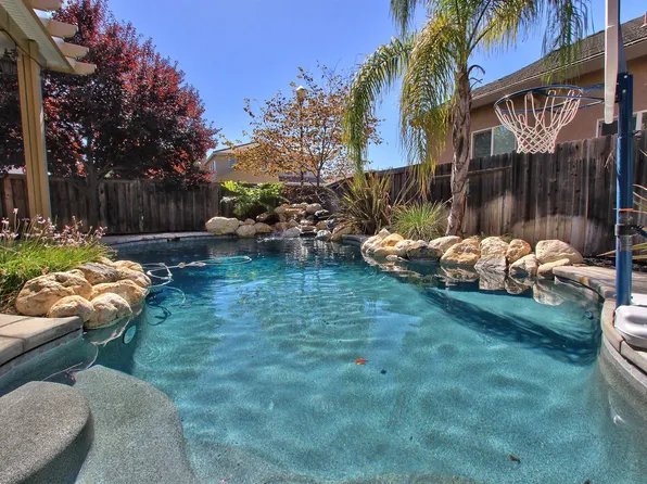 1701 Fontenay Way, Roseville, CA 95747