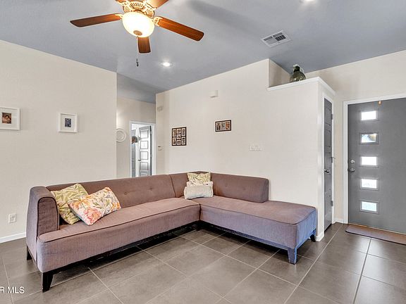 3rd image of 4944 Ruben Soto Dr