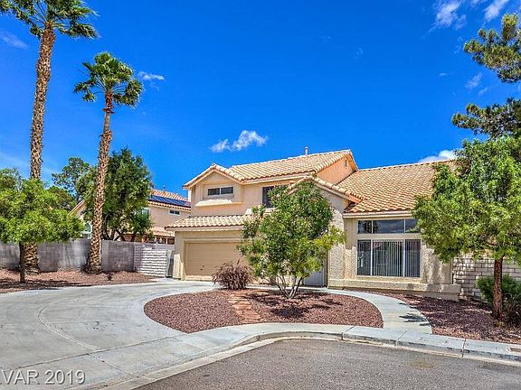 3rd image of 1428 Grey Knoll Cir