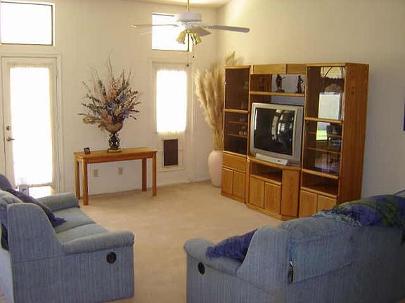 3rd image of 3837 W Wintergreen Way
