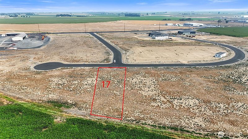 2nd image of 201 Legacy Lane