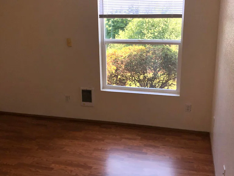 3733 Waller Rd E #104 — Photo 27