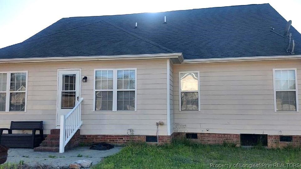 2nd image of 132 Harlon Ct