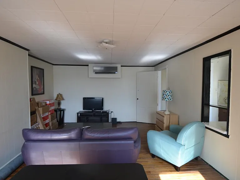 2025 Walnut St #4F — Photo 5