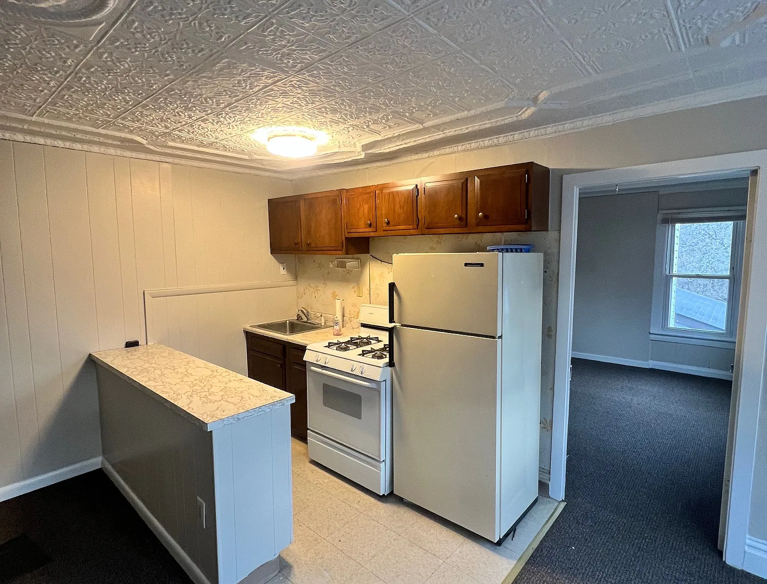 1 bed, 500 sqft, $1,050 — Photo 2
