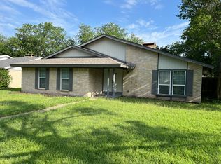 10 Merrie Cir, Richardson, TX 75081