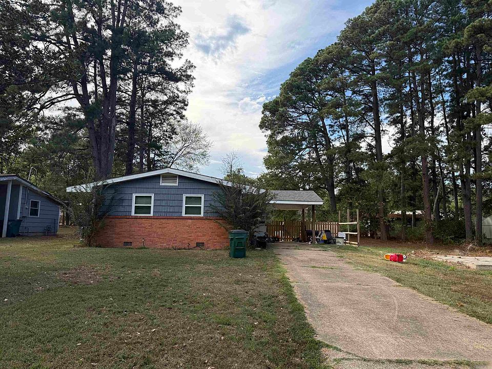 1st image of 317 Sylvia St