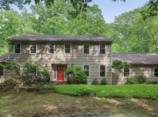 8 Grouse Rd, Warren, NJ 07059