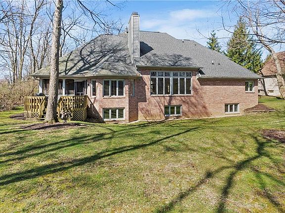 3rd image of 5501 Bay Landing Cir
